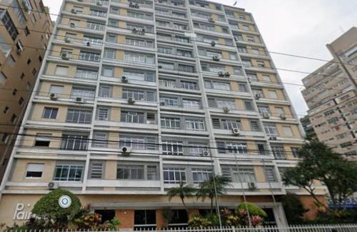 Embare Apartamento | Pé na Areia em Santos: Sol, Mar e Netflix