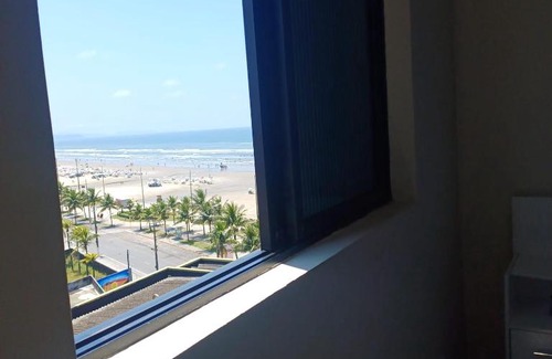Vilamar Apartamento | Pé na areia, frente mar, wi-fi e garagem coberta no Caiçara - PG
