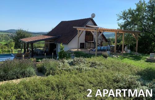Pecsely Apartamento | Pécsely apartman
