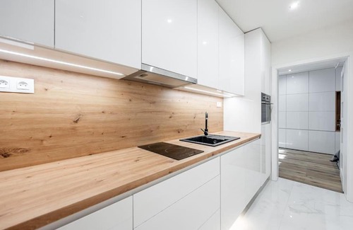 Juh Apartamento | P Moderný byt v blízkosti centra