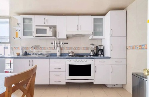 Del Valle Apartamento | P403- 3BR/1BTH - One Bedroom Apartment, Sleeps 5