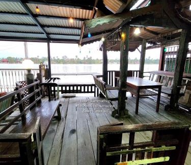 Suan Luang Casa | p5 เรือนในฝัน เรือนรอยน้ำ บ้านกามเทพ อัมพวา โฮมสเตย์
