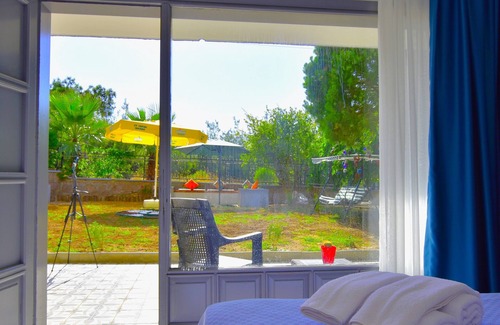 Ayvalik Hotel | Paşa Konağı