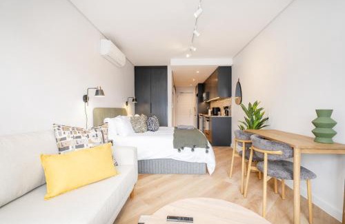 Paarl Apartamento | Paarl Studio 138 - Ultra Modern Apartment with AC and onsite Parking