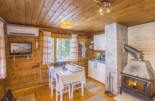 Syote Casa | Paavon tupa by Interhome