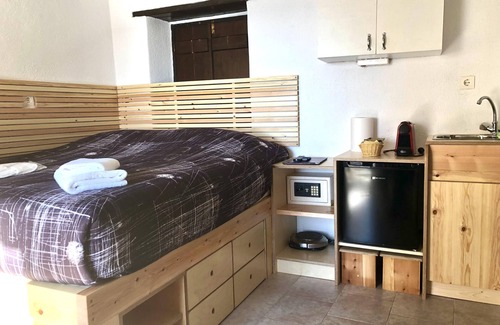 Monemvasia Hotel | Pablito House