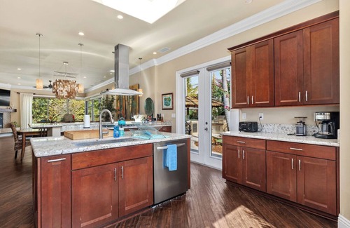 Crown Point Casa | ¡Cerca de Mission Bay y Pacific Beach! Oasis privado con piscina climatizada!