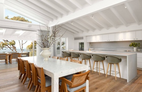 Palm Beach Casa | Pacific View by Palm Beach Holiday Rentals