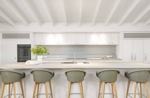 Palm Beach Casa | Pacific View by Palm Beach Holiday Rentals