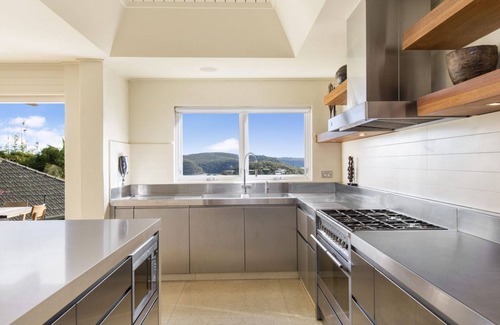 Palm Beach Casa | PACIFIC VISTA by Palm Beach Holiday Rentals