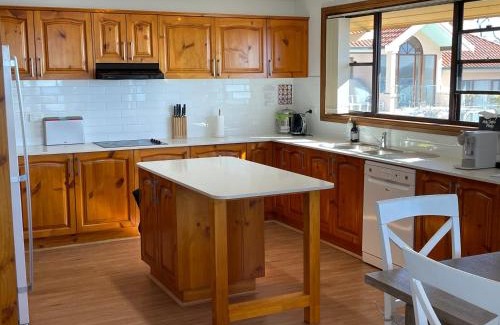Nelson Bay Casa | Pacific Waters - Unbeatable Views of Port Stephens