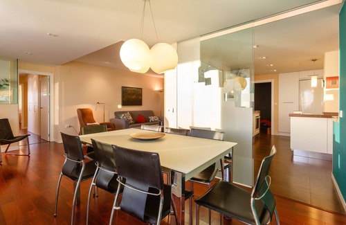 Old Town Apartamento | PACIFICO Family Home by Cadiz4Rentals