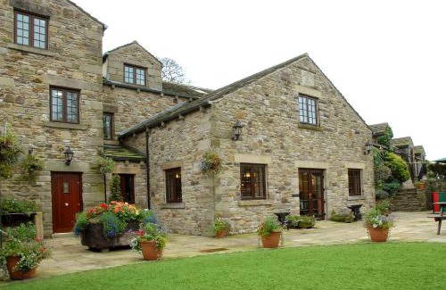 New Mills Hotel | Pack Horse Inn - New Mills