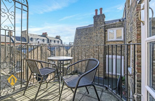 London City Centre Casa | Paddington Station Exceptional 4 bedroom House!