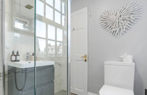 London City Centre Casa | Paddington Station Exceptional 4 bedroom House!