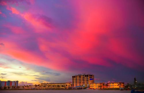 Treasure Island Hotel | Page Terrace Beachfront Hotel
