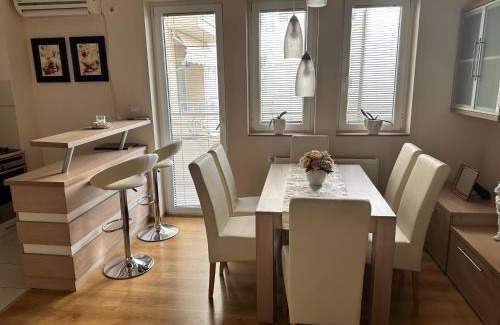 Paracin Apartamento | Pahira Lux