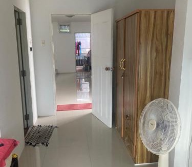 Phetchabun Apartamento | Pailin Daily