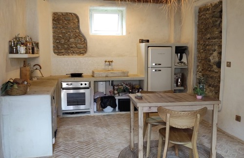 Maubourguet Apartamento | Paisible Appartement Avec sa Cour Fermée