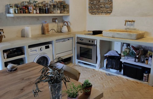 Maubourguet Apartamento | Paisible Appartement Avec sa Cour Fermée