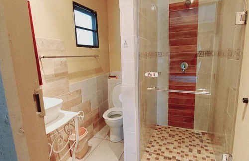 Central Hotel | Paje Bush Hotel