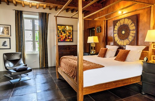 L'Isle-sur-la-Sorgue Hotel | Palais Aoma, hôtel particulier de luxe en Provence