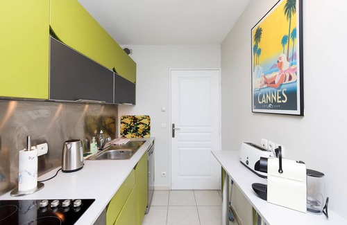 Cannes City Centre Apartamento | PALAIS des FESTIVALS, 10 min walk, BEACHES, DOWNTOWN, TERRACE + SUV PARKING