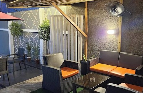 Ofin Apartamento | Palatial Apartments