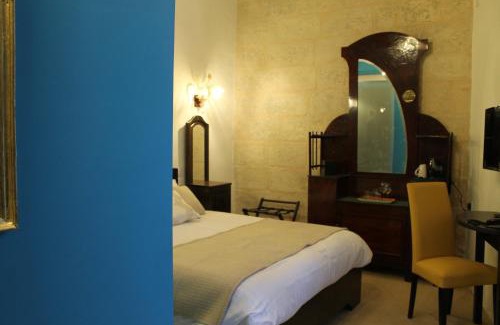 Qormi Cama Y Desayuno | Palazzino Nina Boutique Hotel