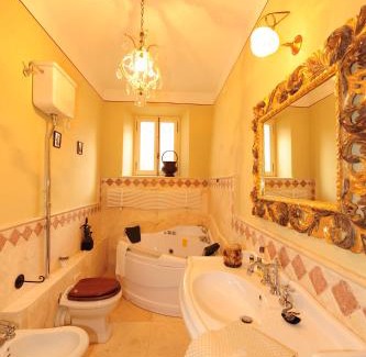 Contrada Castello Apartamento | Palazzo Barbini Dimora Storica