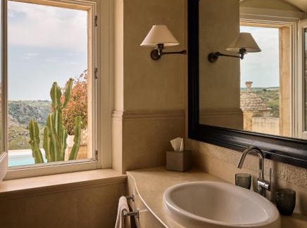Sasso Caveoso Hotel | Palazzo Gattini Luxury Hotel - VRetreats