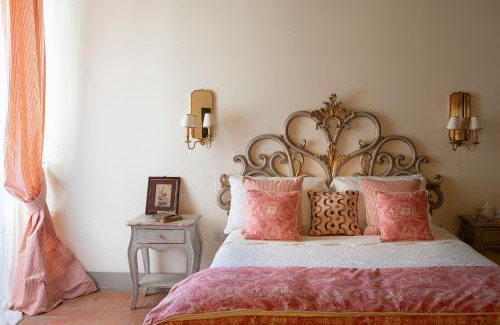 San Donato in Poggio Cama Y Desayuno | Palazzo Malaspina B&B