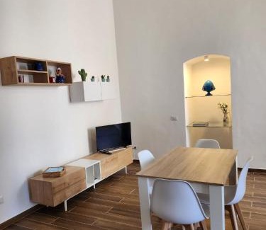 Bari City Centre Apartamento | Palazzo Manzoni Apartments