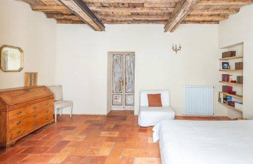 Castello Cabiaglio Apartamento | Palazzo Mia by iCasamia it