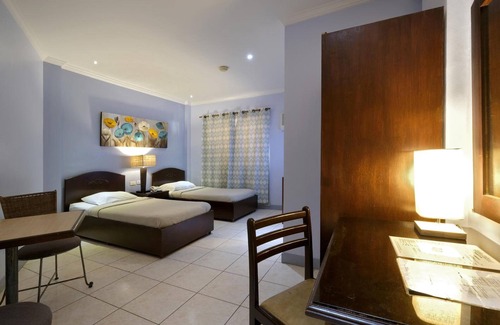 Cebu Casa | Palazzo Pensionne