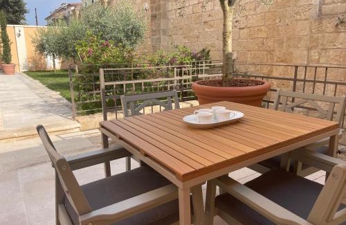 Taranto Casa | Palazzo Pitagora