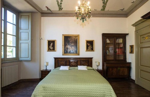 Tirano Apartamento | Vrbo Property