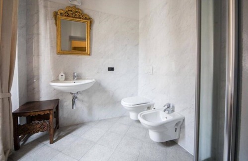 Tirano Apartamento | Vrbo Property