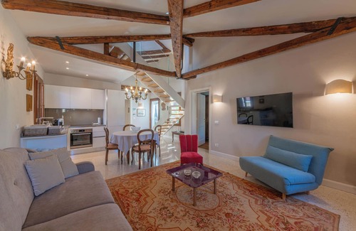 Cannaregio Casa | Palazzo Veneziano direct at the main canal of Venice with roof terrace