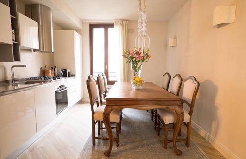 Cannaregio Casa | Palazzo Veneziano direct at the main canal of Venice with roof terrace