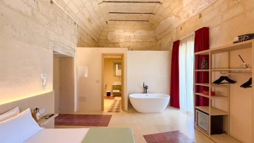 Uggiano la Chiesa Casa | PALAZZO VIGILARIUM - Boutique Rooms - Rooftop & Arts Hotel