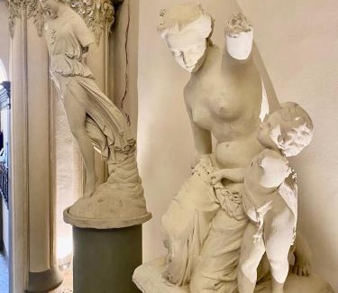 Santa Maria Novella Apartamento | PalazzoVilla historic building luxury suite