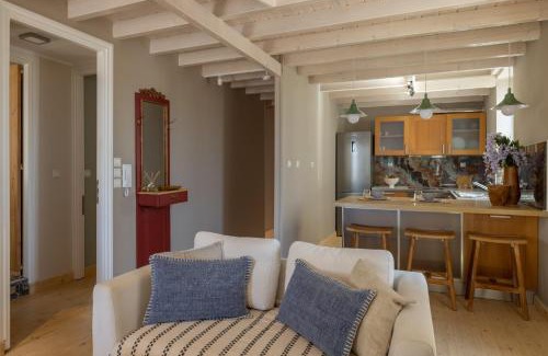 Paleros Casa | Paleros Stone