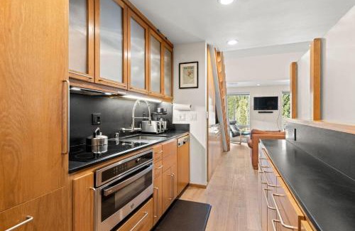 Olympic Valley Apartamento | Palisades Tahoe Lodge Rentals Premium Studio Loft #333