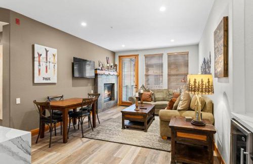 Olympic Valley Apartamento | Palisades Tahoe Lodge Rentals Premium Two Bedroom #700