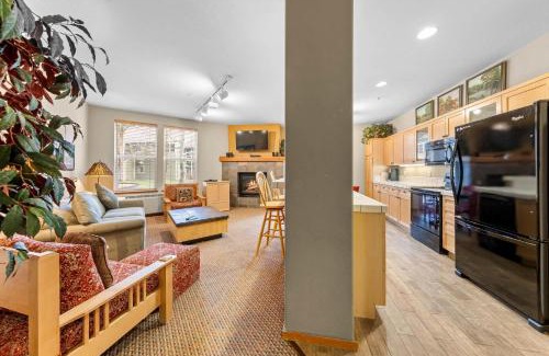 Olympic Valley Apartamento | Palisades Tahoe Lodge Rentals Two Bedroom #716