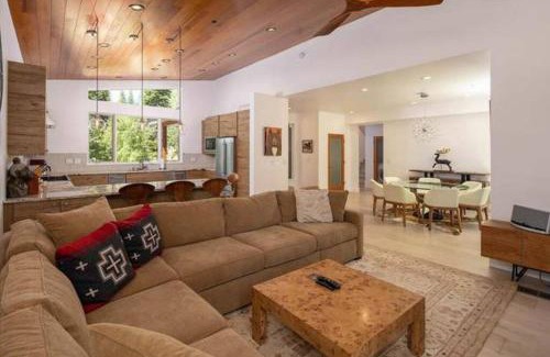 Olympic Valley Casa | Palisades Tahoe Mountain Oasis