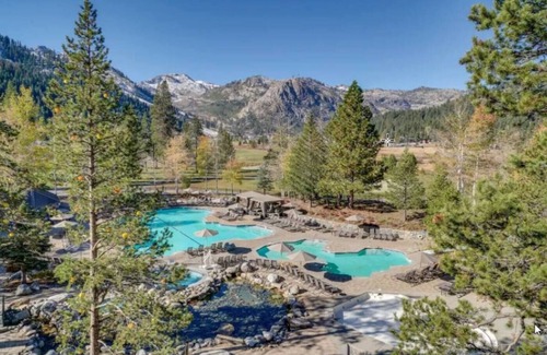 Olympic Valley Casa | Palisades Tahoe, Everline Resort and Spa, ski in/ski out, King Bedroom suite