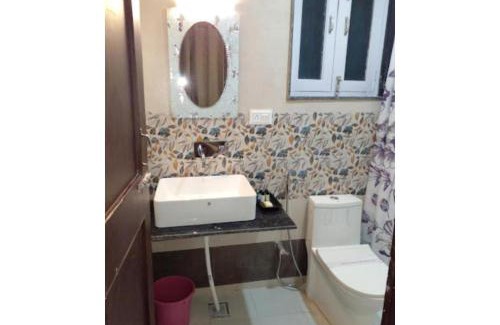 Nishat-Shalimar Casa | Palla's Inn & Suites-RESORTS, Srinagar