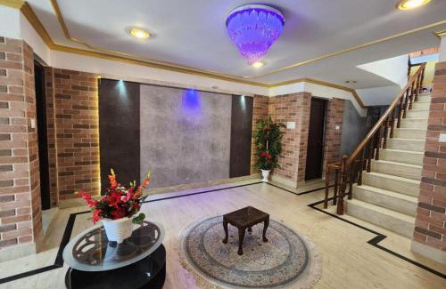 Nishat-Shalimar Casa | Palla's Inn & Suites-RESORTS, Srinagar